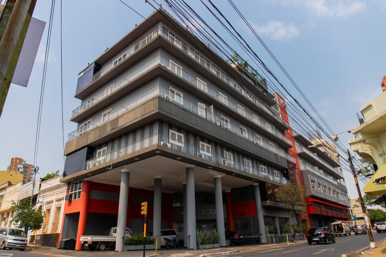 Hotel Cecilia 亚松森 外观 照片