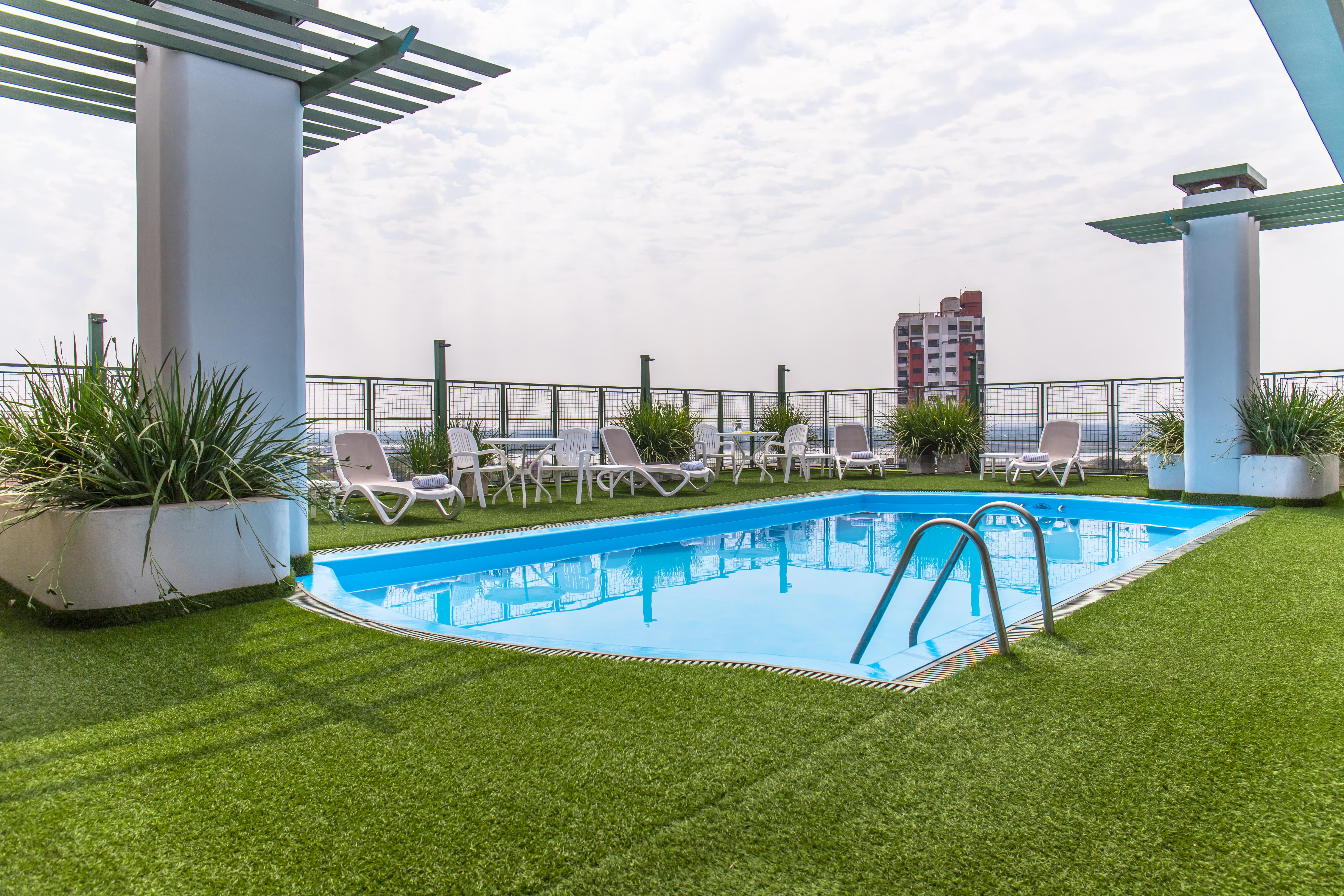 Hotel Cecilia 亚松森 外观 照片